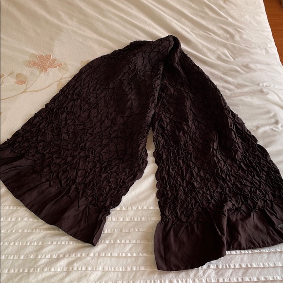 NWOT Dosa Textured Crinkle Silk Brown Scarf - Picture 7 of 8